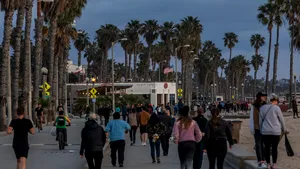 „California şi New York vor ajunge ca Italia!