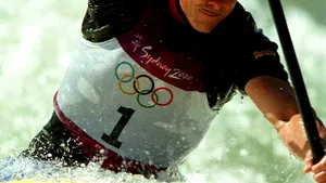 Fostul olimpic american Davey Hearn, acuzat că a vandalizat bazinul reflectorizant din Washington