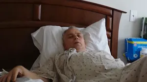 Uniunea Naţională a Consiliilor Judeţene din România: Constantinescu, supus unei prostatectomii radicale asistată robotic. Demersul DNA - criminal - FOTO