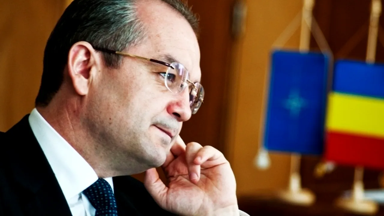 Boc: Demersul Guvernului privind Constituţia nu are legătură cu constituirea comisiei parlamentare