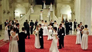 Balul Vienez sau noaptea din an în care bucureştenii călătoresc într-o altă lume