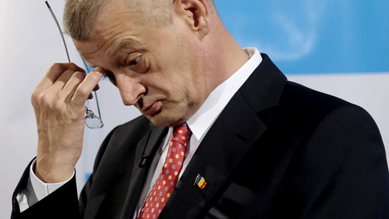 Oprescu: Propunerea de majorare a taxelor la parcarea de reşedinţă nu a venit de la edilii de sector