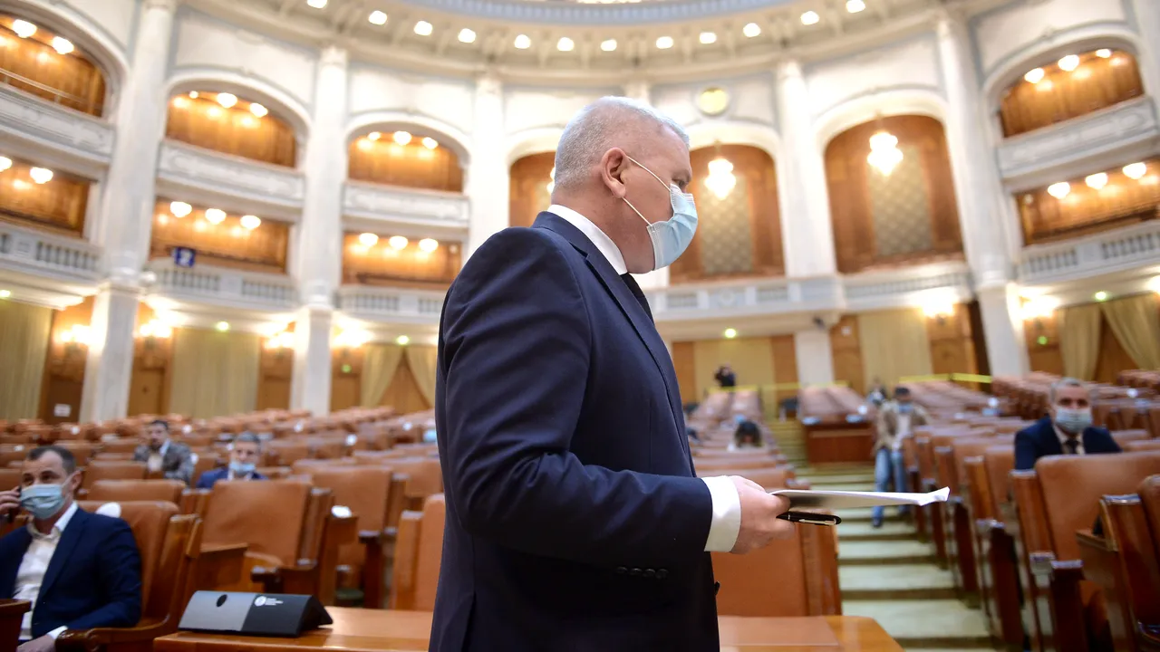 Liderul deputaţilor PNL: Aleşii locali ai PSD fug „ca dracul de tămâie” de sigla partidului
