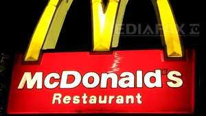 Consiliul Concurenţei a autorizat preluarea de către McDonald's a trei restaurante din Braşov
