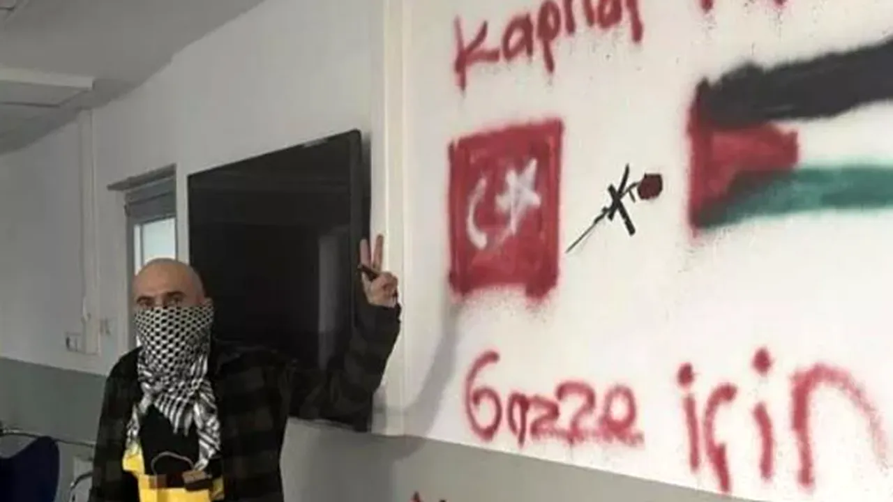 Turcia: doi bărbaţi înarmaţi au luat ostatici într-o fabrică americană
