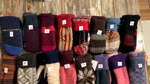 Mănuşile tricotate ale lui Bernie, out of stock

