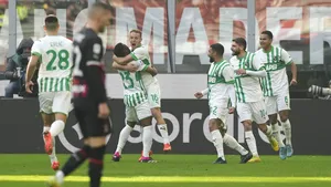 Juventus şi AC Milan au fost învinse surprinzător pe teren propriu