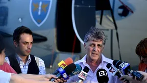 Duşa: Repatrierea răniţilor din Muntenegru, cea mai mare intervenţie aviatică medicalizată a MApN - FOTO