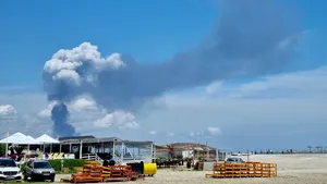 Calitatea aerului, afectată după explozia de la Petromidia. Valori crescute înregistrate în Năvodari