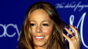 Mariah Carey l-a detronat pe Elvis în topul Billboard's Hot 100