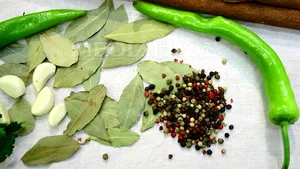 Cele cinci condimente care te scapă de kilogramele în plus