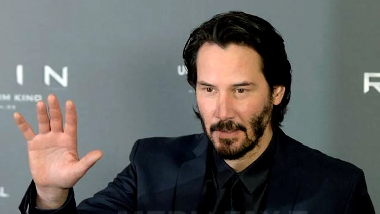 2 septembrie: Keanu Reeves şi Salma Hayek