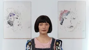 Ai-Da, primul robot care va interpreta poezii scrise cu ajutorul inteligenţei artificiale. Va prezenta o lucrare ”reactivă” la Divina Comedie