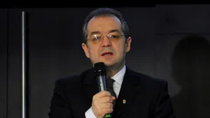 Boc: Amânarea plăţii a 50% din TVA în industria auto, după analiza veniturilor bugetare