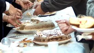 45 de persoane intoxicate, la Iaşi, după un parastas