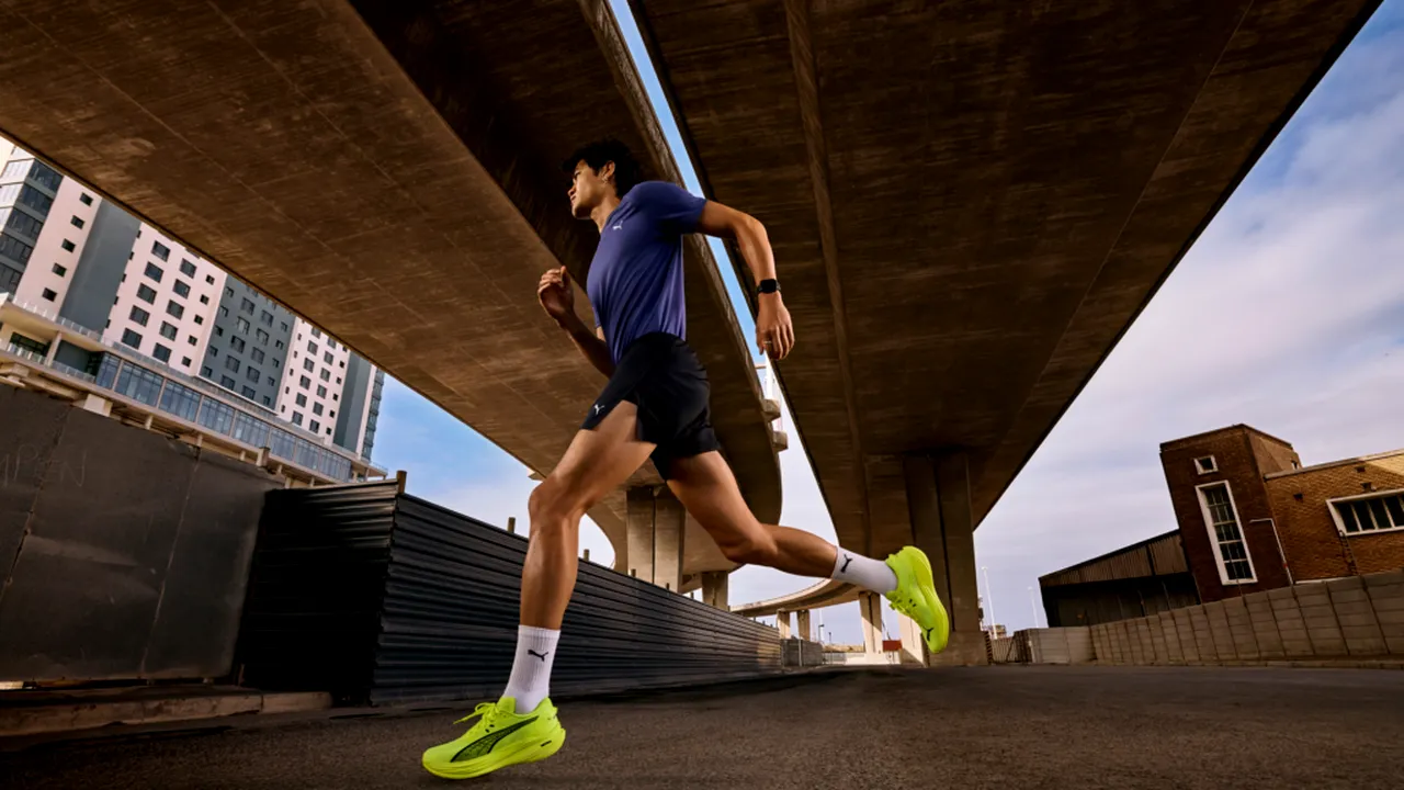 PUMA REDEFINEȘTE JOCUL: BRANDUL ANUNȚĂ O NOUĂ STRATEGIE ȘI O NOUĂ POZIȚIONARE PRIN CAMPANIA „GO WILD”