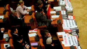 PSD şi PNL depun împreună noua moţiune de cenzură