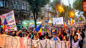 Stroe: Organizatorii mitingurilor vor trebui să înţeleagă faptul că trebuie să respecte legea. De voie şi, dacă va fi cazul, de nevoie