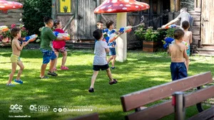 Școli de vară, premiere la teatru, circ și artă în aer liber. Evenimentele PMB pentru începutul vacanței de vară