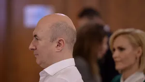 Secretarul general adjunct al PSD, despre stenograme: Nu este prima oară când ne certăm în sistemul nostru confidenţial / Ştefănescu respinge varianta Gabrielei Firea, potrivit căreia Tudose vizează şefia PSD: Nu e niciun fel de ruptură în partid