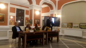 Florin Piersic a recitat poezii din cel mai nou volum al Oanei Boc, soţia primarului Emil Boc