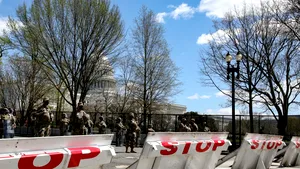 Alerta de securitate de la Capitoliu s-a încheiat. Bilanţ: Un agent de poliţie a fost ucis, iar altul a fost rănit 