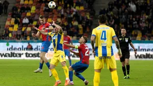 Superliga de fotbal programează vineri două meciuri. Derby în play-out: FCSB - Petrolul