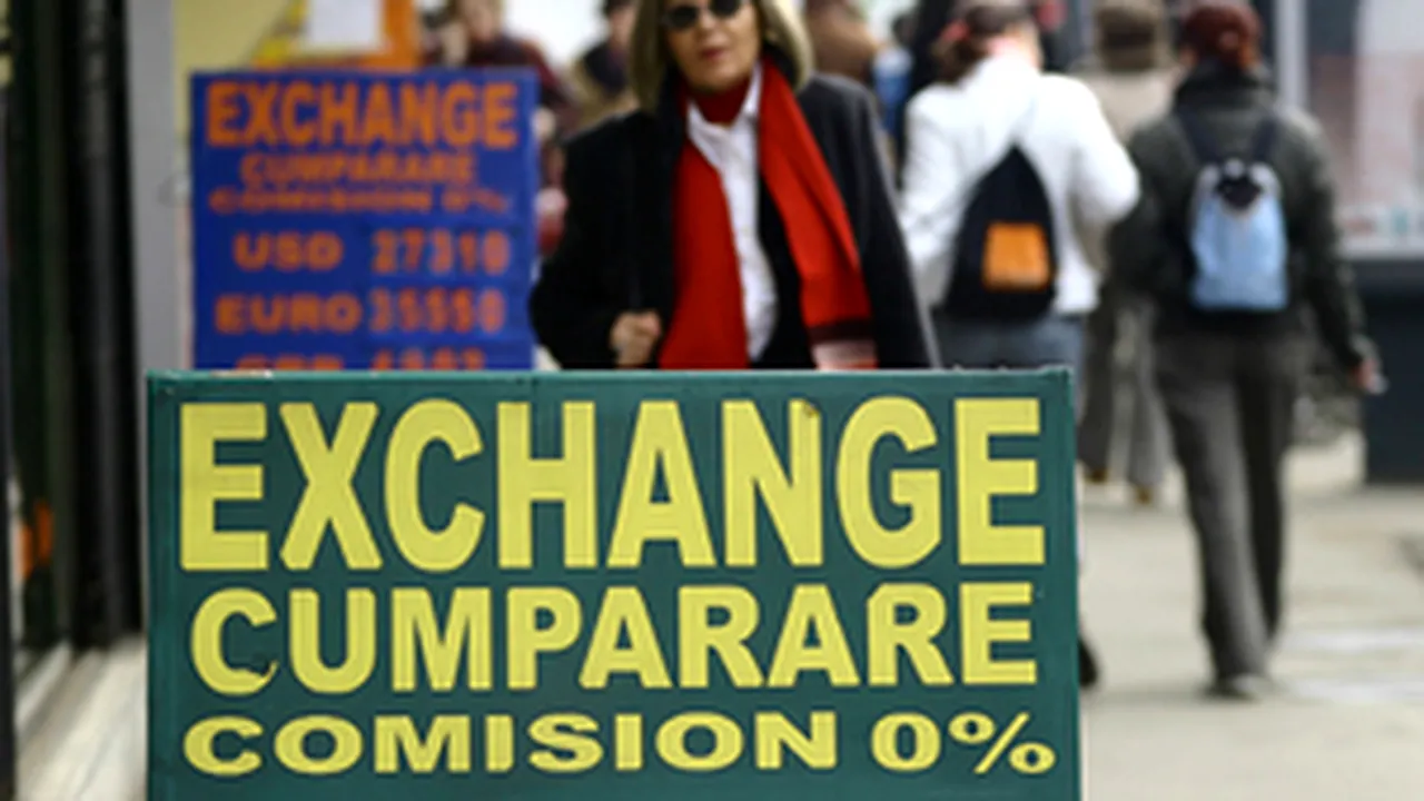 Romanian Leu Seen Falling On Uneven Wage In Public, Pvt Sectors - ING
