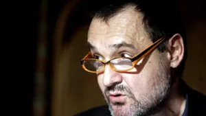FOCUS: Alexandru Dabija a recreat, pe scena Teatrului Odeon, universul absurd imaginat de Ionesco
