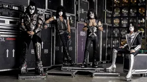 Kiss îşi ia adio de la turneele live, devenind prima trupă americană care se transformă în avataruri digitale virtuale