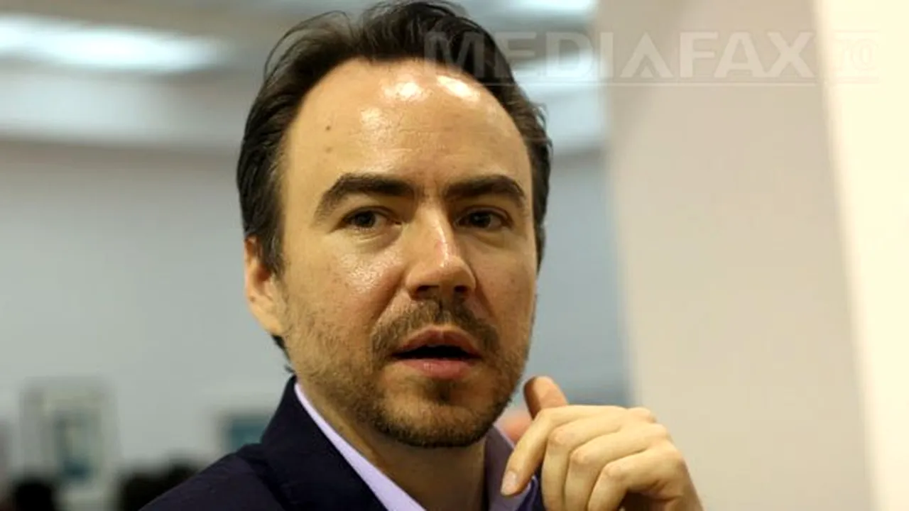 Bobby Păunescu, acţionar la postul B1TV, martor la DNA în dosarul Elenei Udrea/ Ce a declarat acesta la ieşirea din sediul DNA: Am venit în calitate de regizor. Fac un film