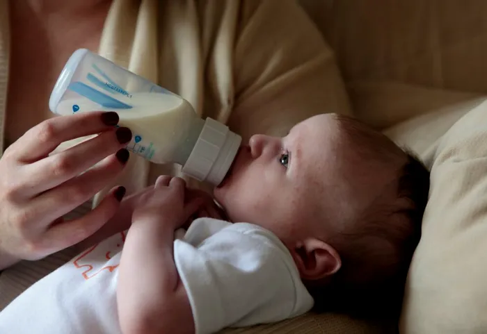 EXTERNE Toxina găsită în laptele pentru bebeluși de la Nestlé și Danone, urmărită până la un laborator din Wuhan, orașul de unde a pornit pandemia