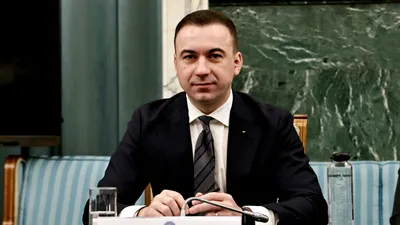 POLITIC Cine ar trebui să fie premier: Grindeanu sau Nazare? Răspunsul lui Bogdan Ivan