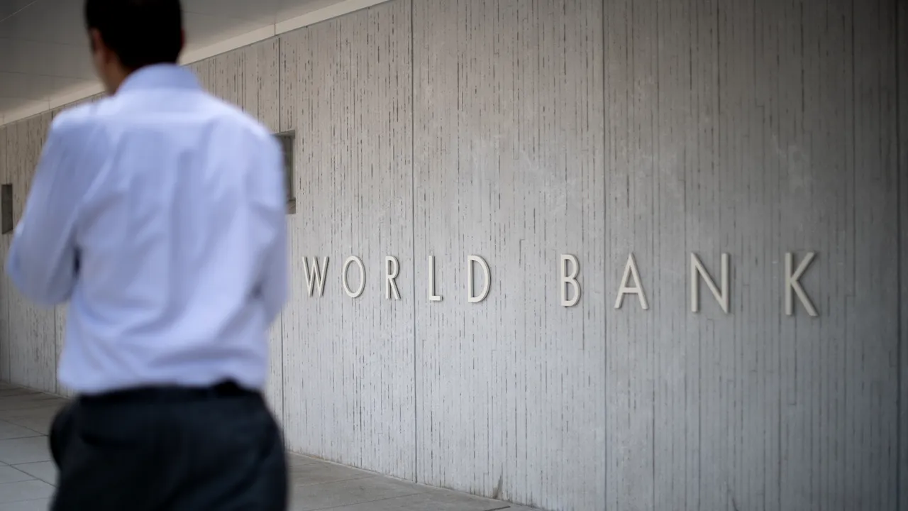 Banca Mondială oferă 30 de miliarde de dolari  deoarece războiul din Ucraina ameninţă securitatea alimentară