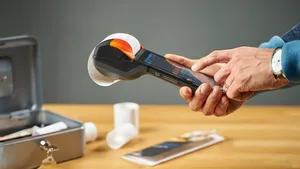Casa de marcat virtuală: cum pot fi folosite telefonul, tableta sau calculatorul pentru încasare
