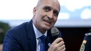 Sesiune specială a Evaluării Naționale, organizată la începutul lunii iulie pentru elevii care participă la competiții internaționale