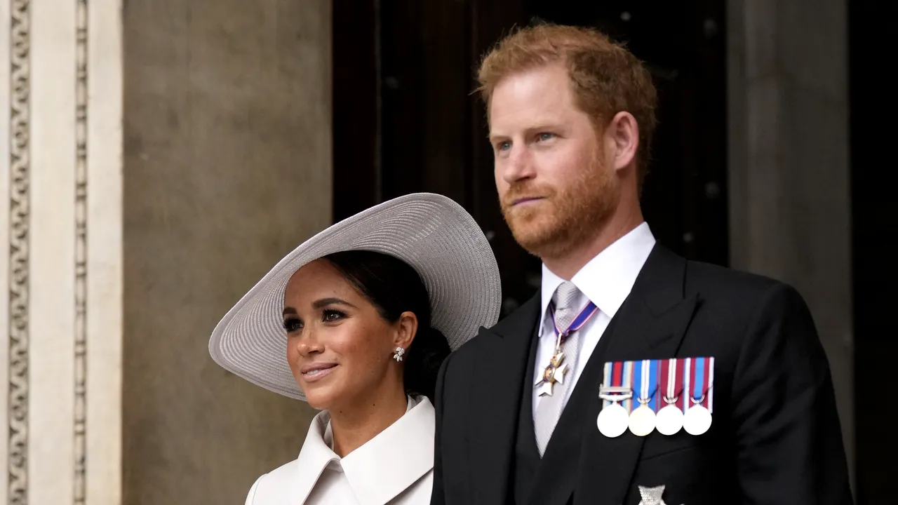 Nou scandal între Meghan şi presa britanică, în legătură cu scrisorile schimbate cu Regele Charles