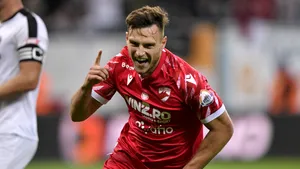 Dinamo câştigă cu 2-0 prima manşă a barajului pentru menţinerea/promovarea în Superliga