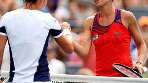 Halep o felicită pe Pennetta: Meriţi să fii campioană la US Open