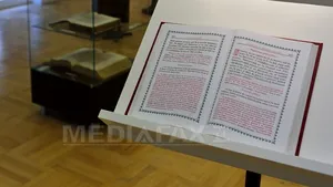 REPORTAJ: Muzeul Literaturii, un sanctuar cu o istorie zbuciumată, aşteaptă un nou Arghezi să-l salveze - GALERIE FOTO