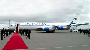 Preşedintele Băsescu a plecat spre Bruxelles cu întârziere