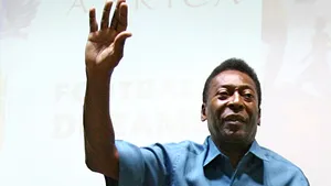 Pele l-a confundat pe Michael Jordan cu Michael Jackson - VIDEO