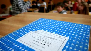Planuri-cadru de învăţământ: cel mult 20 de ore pe săptămână în primar, 25 la gimnaziu, 30 la liceu