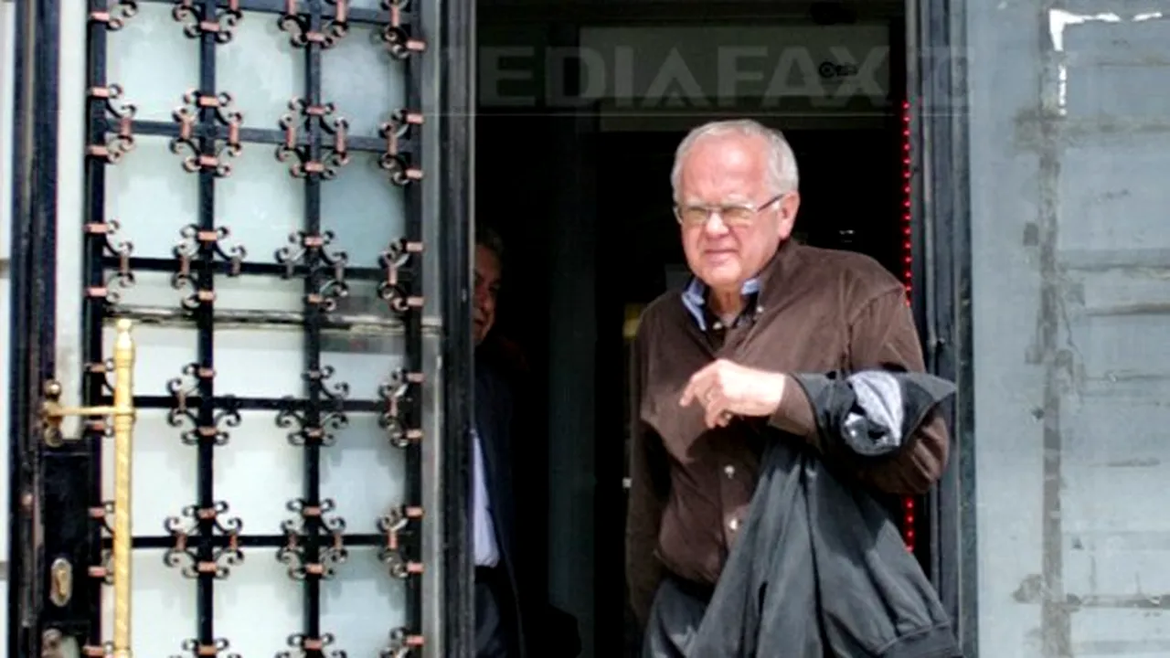Victor Babiuc va executa pedeapsa de doi ani de închisoare ÎN REGIM DESCHIS. Becali şi Cioflină nu pot ieşi din penitenciar