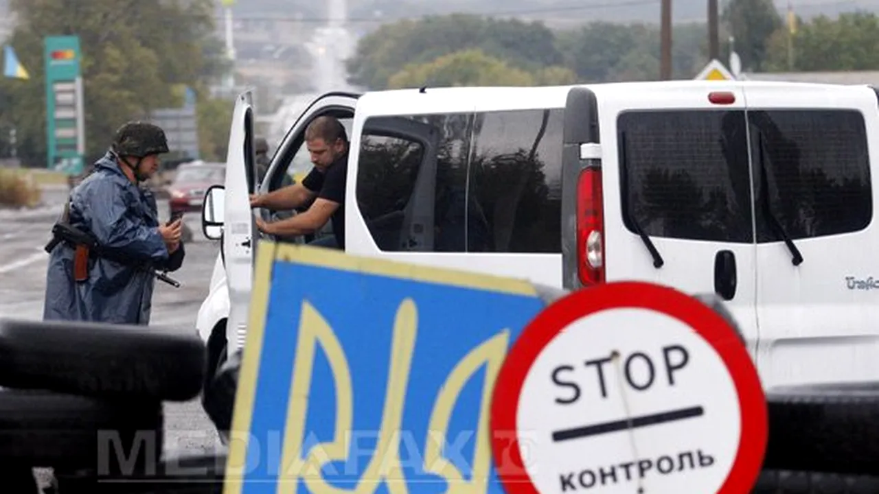 Tiruri de artilerie la Doneţk, în pofida armistiţiului