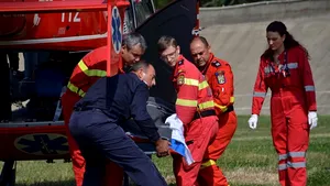 ACCIDENT grav în Bulgaria: Un român a murit, iar cinci sunt răniţi grav după ce un autocar s-a răsturnat. Pasagerii, aduşi în ţară. O femeie va fi operată - FOTO, VIDEO