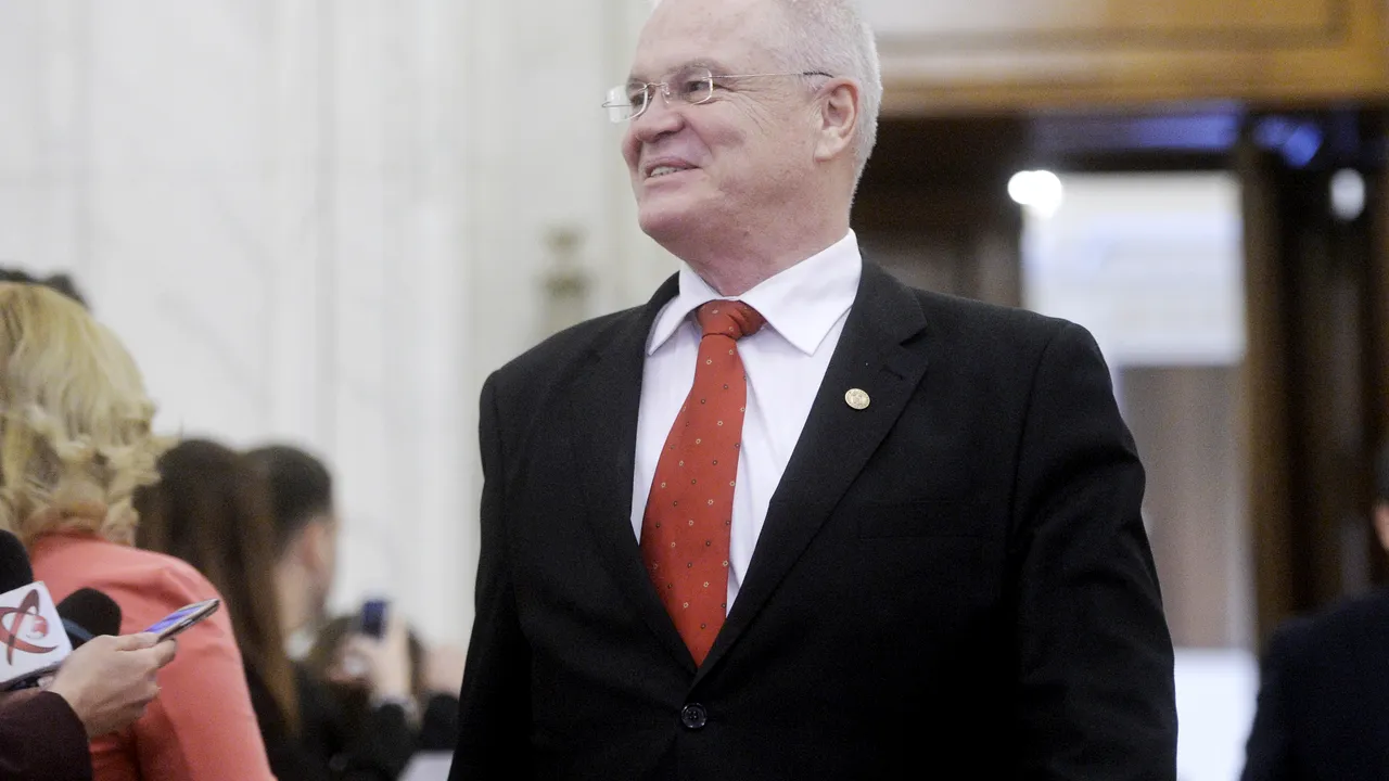 Eugen Nicolicea, preşedintele Comisiei juridice din Camera Deputaţilor: Există posibilitatea ca legea de respingere a OUG 13 să fie declarată neconstituţională 