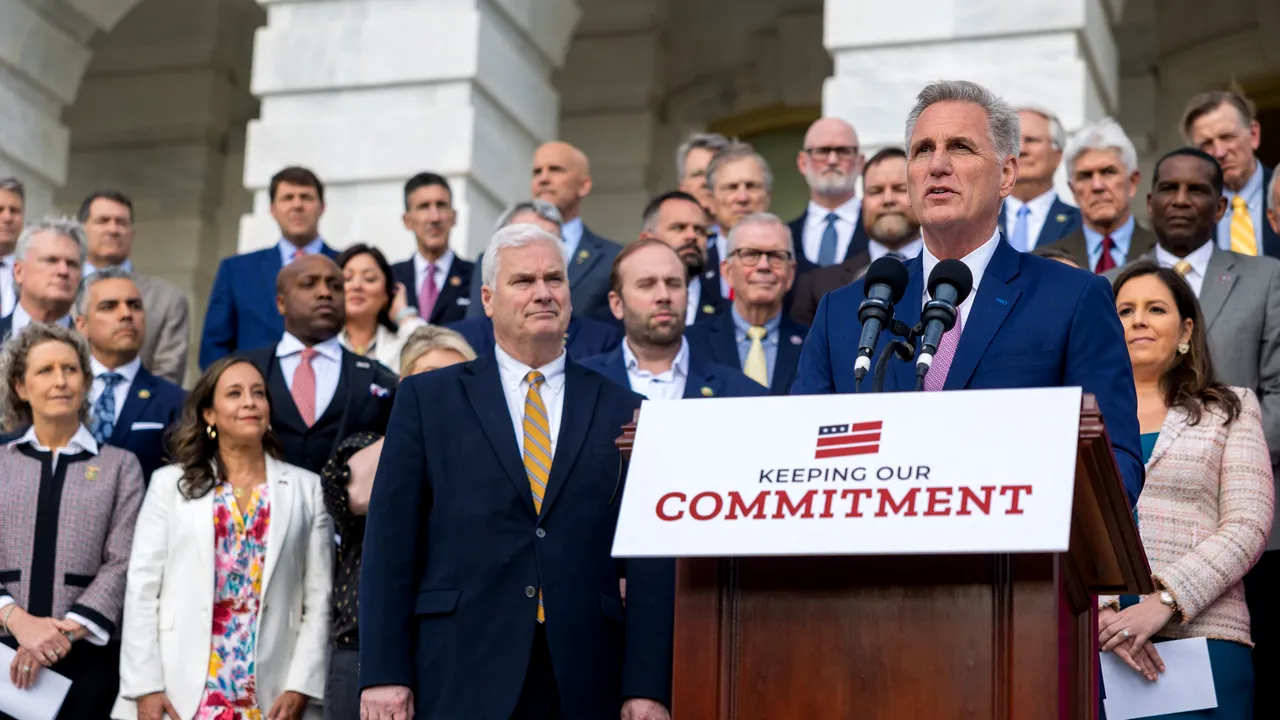 Kevin McCarthy propune creşterea pragului datoriei SUA, dar cere Administraţiei Biden reduceri bugetare 