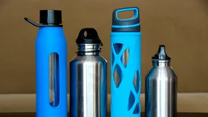 Care sunt avantajele sticlelor de apă reutilizabile