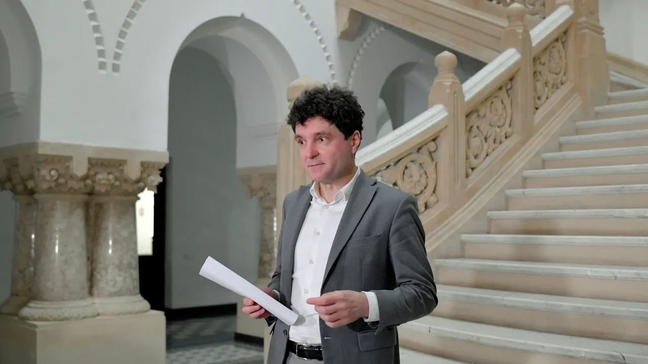 Nicuşor Dan: Acţionez de fiecare dată cu respect faţă de cei care mi-au acordat mandatul